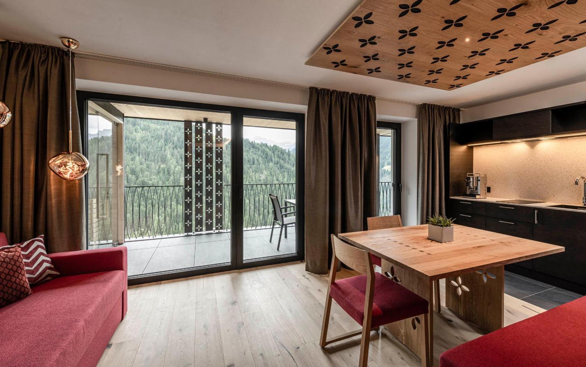 Apartments Aois 4 Elements Suits La Valle Εξωτερικό φωτογραφία