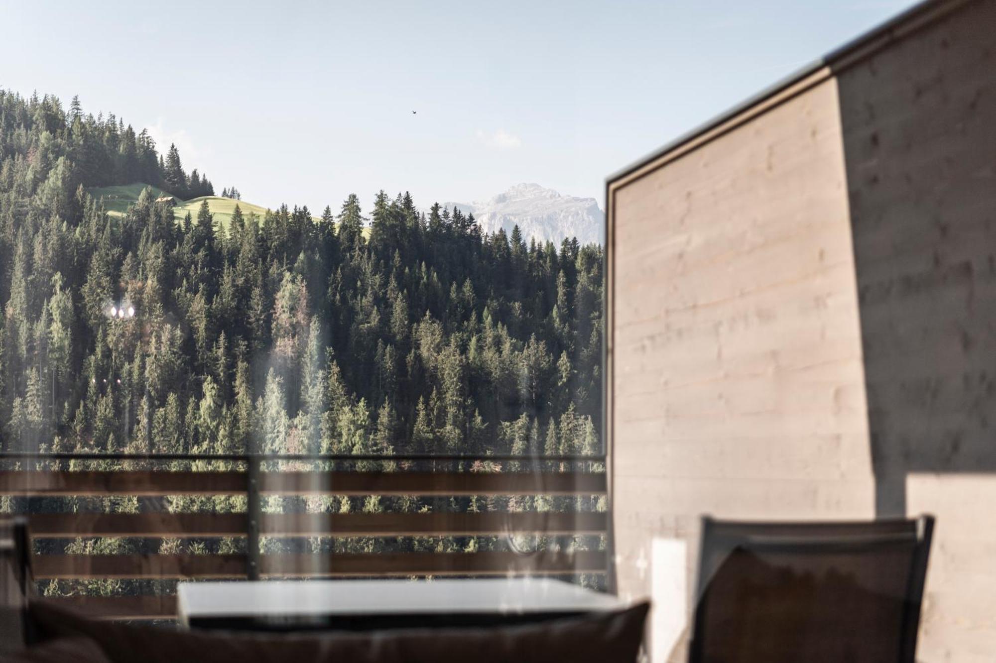Apartments Aois 4 Elements Suits La Valle Εξωτερικό φωτογραφία